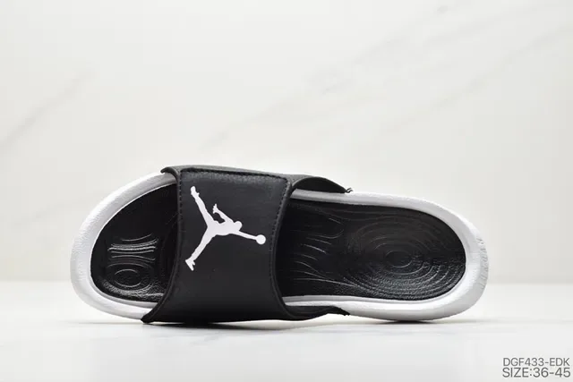 Air Jordan Slide Black and White Slippers 5