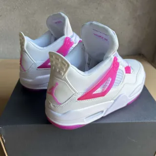 Air Jordan White Pink High-Top Plastic Heel Counter Basketball Shoes