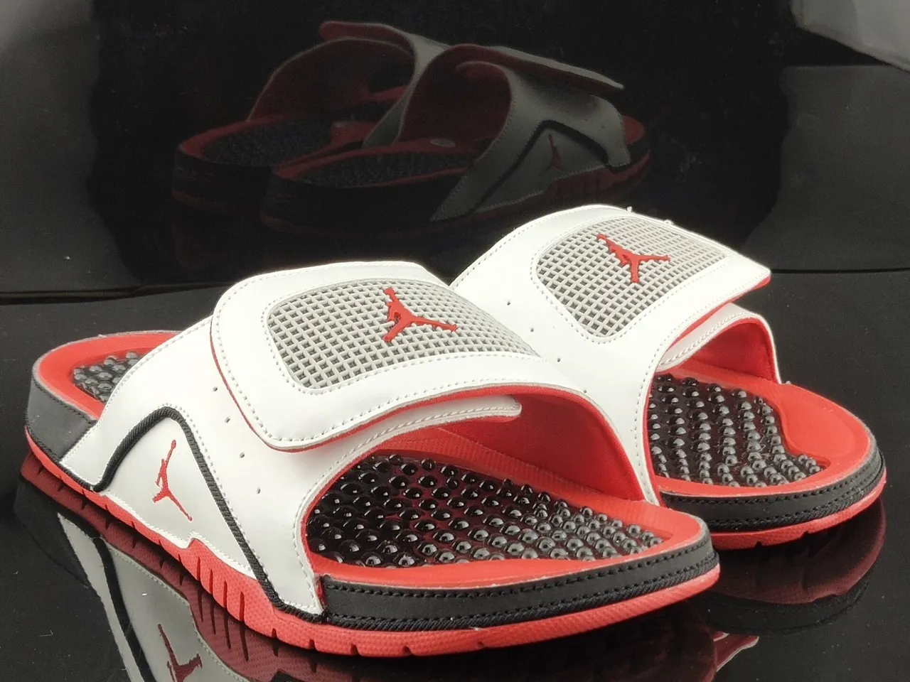 Air Jordan White Pink Leather-Like Strap Footbed Slippers 3
