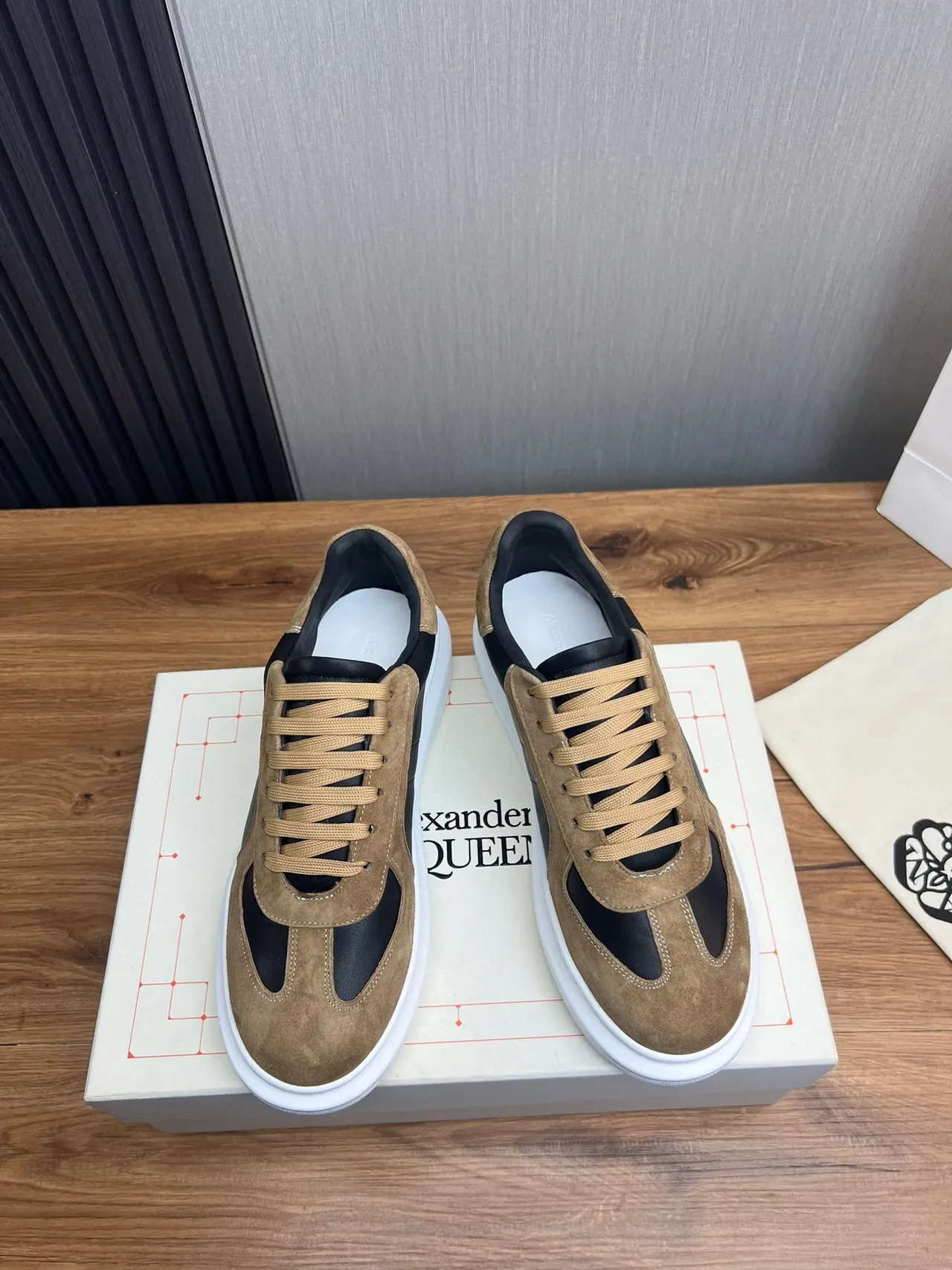 Alexander McQueen Oversized Sneaker Black and Tan Chunky Sneakers 9