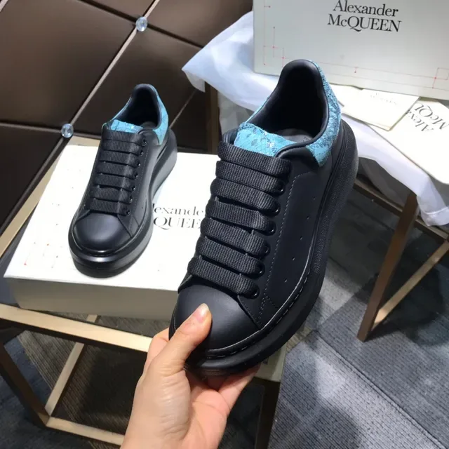 Alexander McQueen Oversized Sneaker Black Blue Platform Sole Leather Upper Lifestyle Sneakers 2