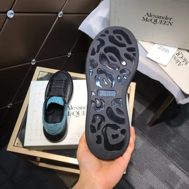 Alexander McQueen Oversized Sneaker Black Blue Platform Sole Leather Upper Lifestyle Sneakers 4