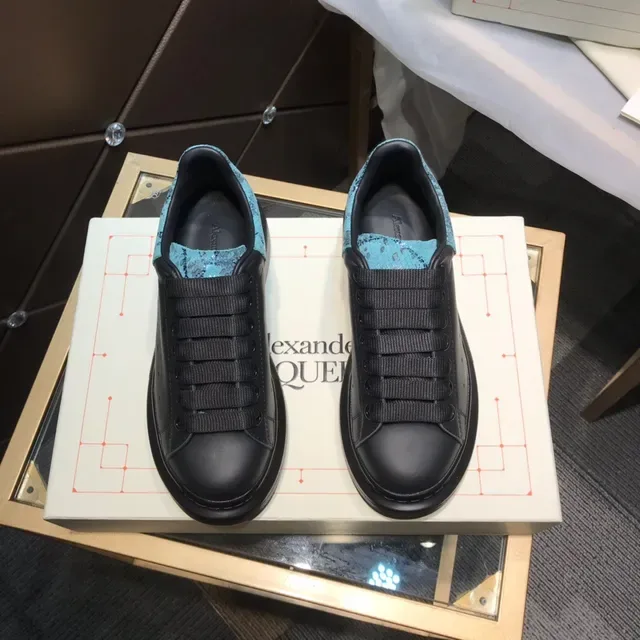 Alexander McQueen Oversized Sneaker Black Blue Platform Sole Leather Upper Lifestyle Sneakers 9