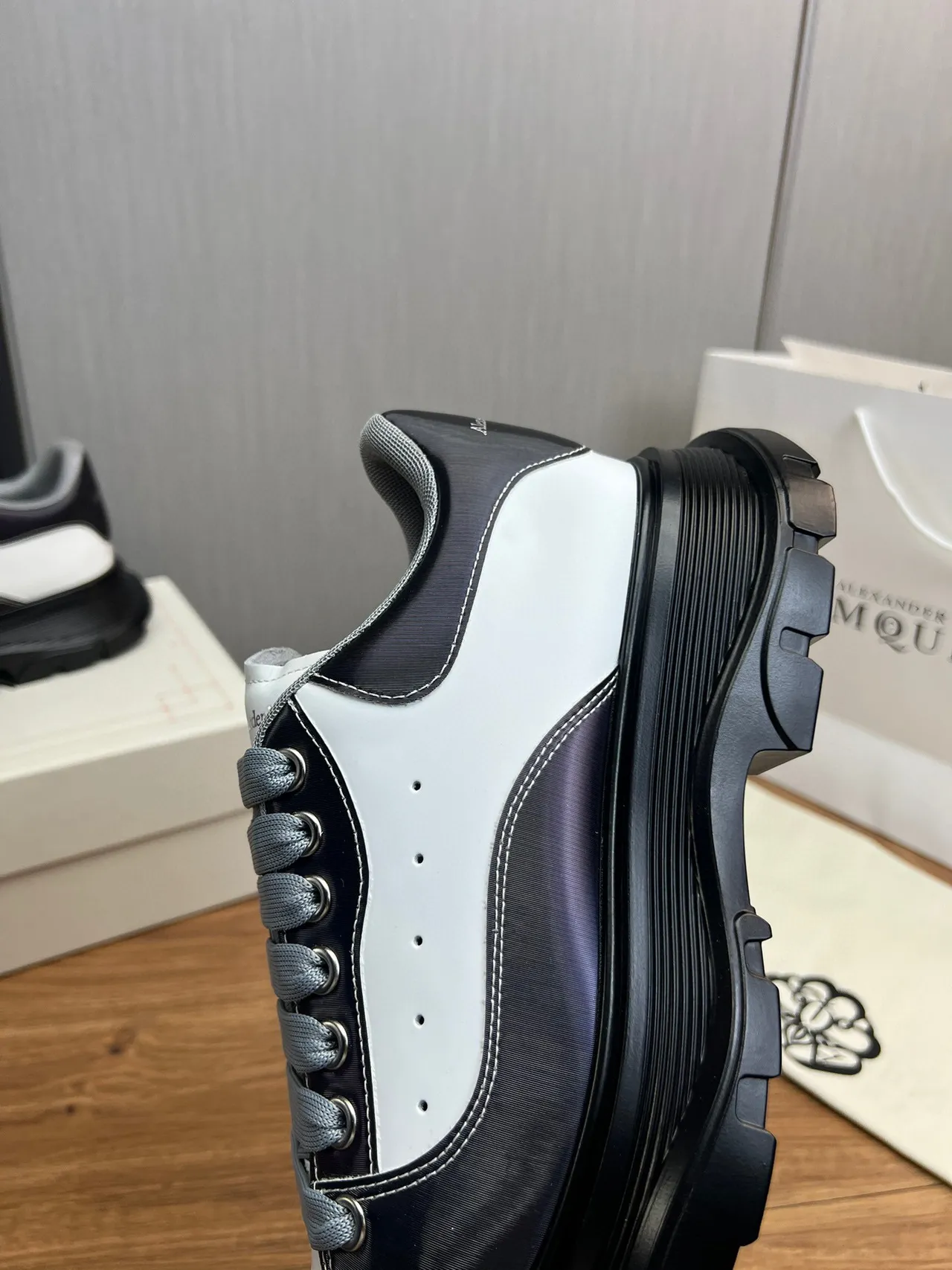 Alexander McQueen Oversized Sneaker White Black Gray Chunky Sneakers 2
