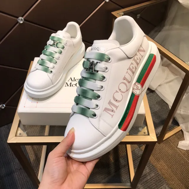 Alexander McQueen Zapatilla oversized blanco verde suela plataforma cinta gradiente cordones chunky sneakers 3