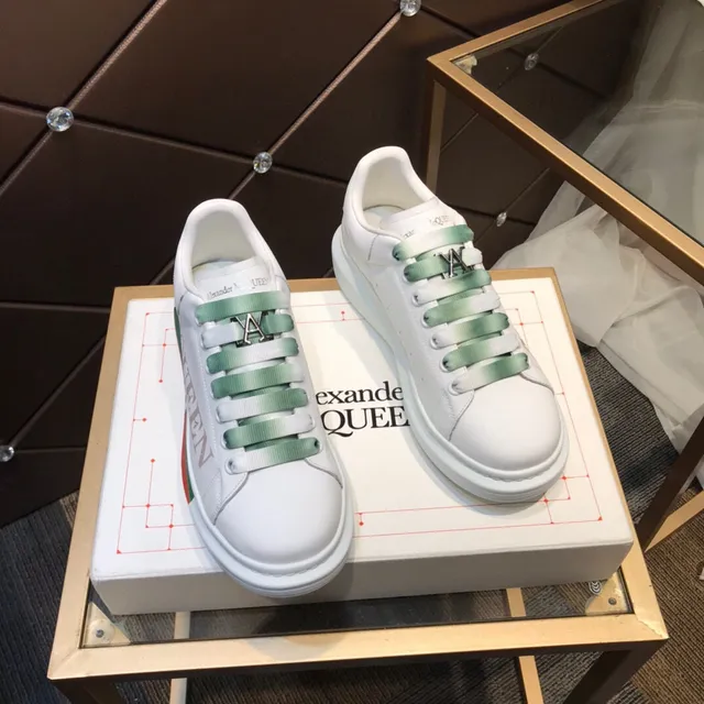 Alexander McQueen Zapatilla oversized blanco verde suela plataforma cinta gradiente cordones chunky sneakers 7