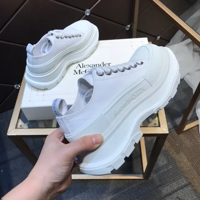 Alexander McQueen Oversized Sneaker White Lifestyle Sneakers 4