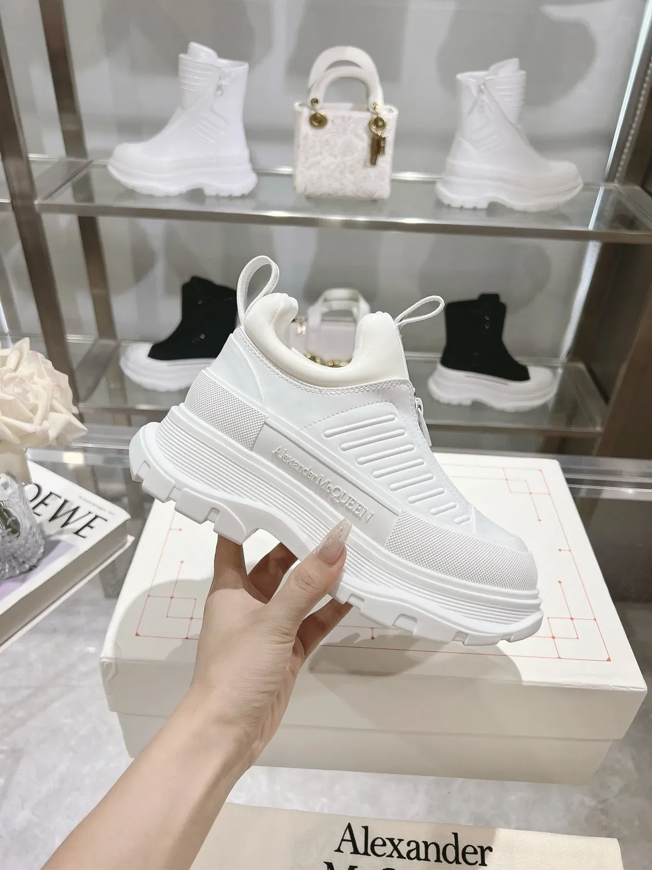 Alexander McQueen Oversized Sneaker White Zip-Front Chunky Sneakers 2