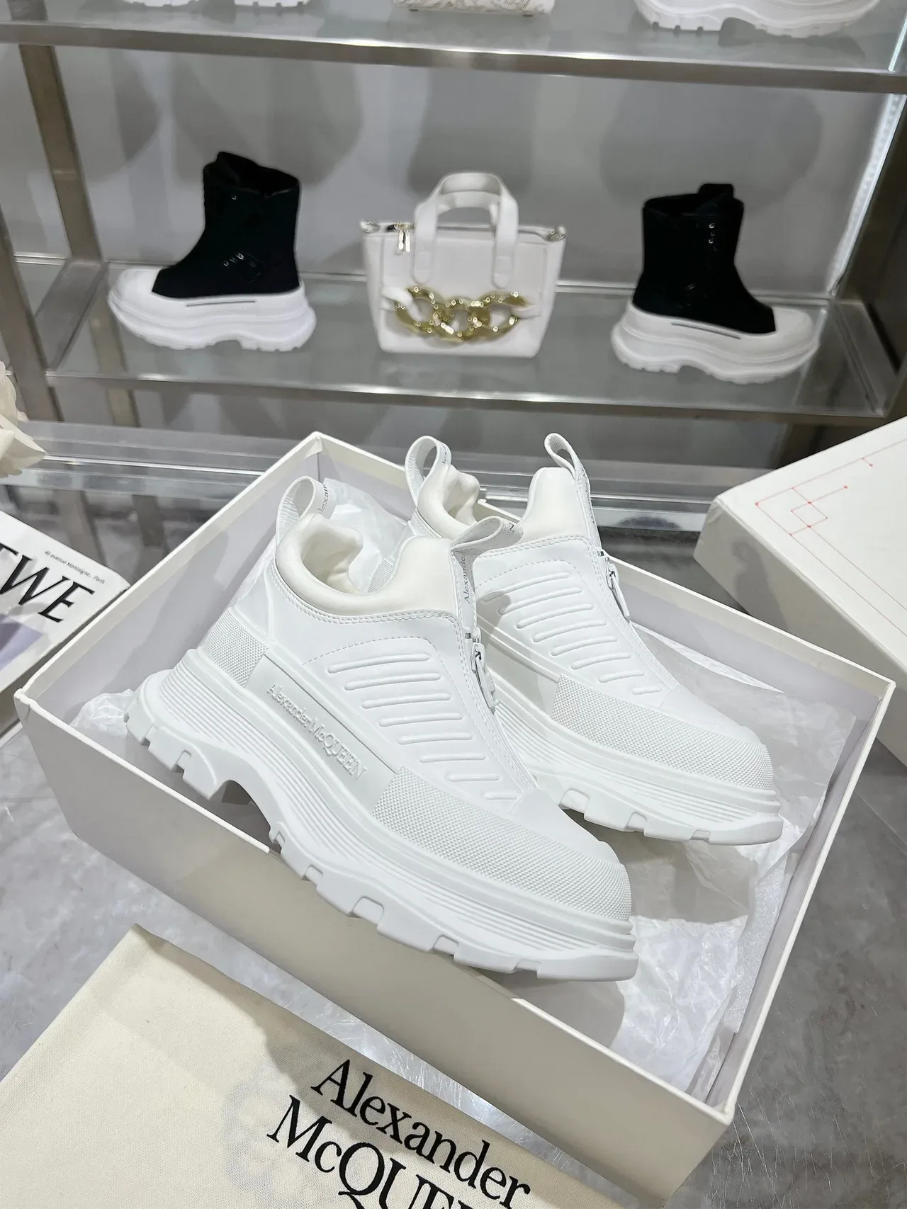 Alexander McQueen Oversized Sneaker White Zip-Front Chunky Sneakers 3