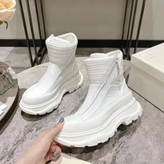 Alexander McQueen Tread Slick सफेद एड़ी के जूते