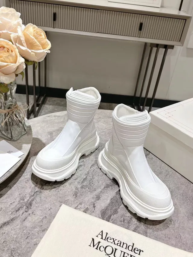 Alexander McQueen Tread Slick White Ankle Boots 6