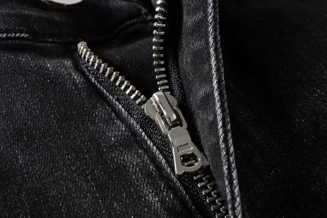 Amiri Jeans Destructurés Slim-Fit Noirs Lavés Distressed 15
