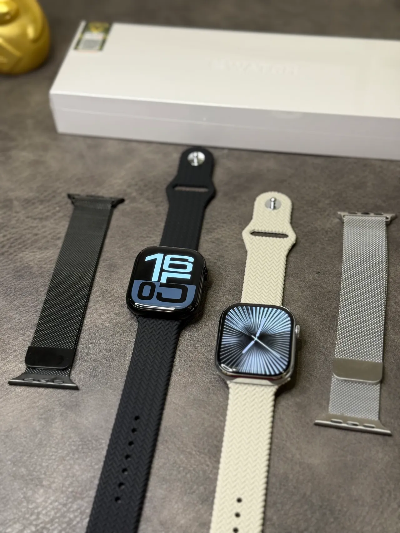 Apple Silver Black Rounded Square Case Stainless Steel Sports Watch 2