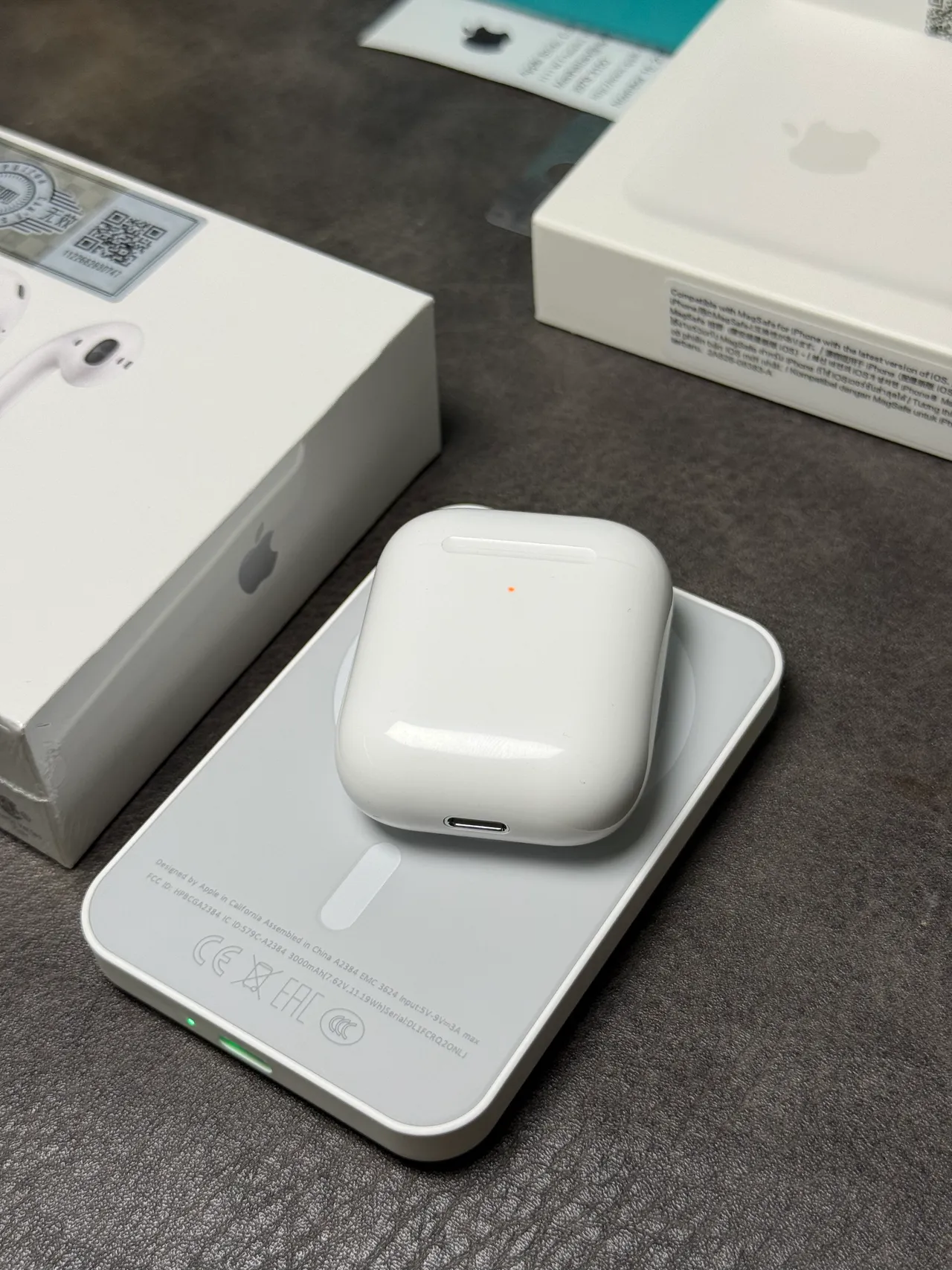 Apple White Stem-Style Open-Fit TWS Earbuds 7