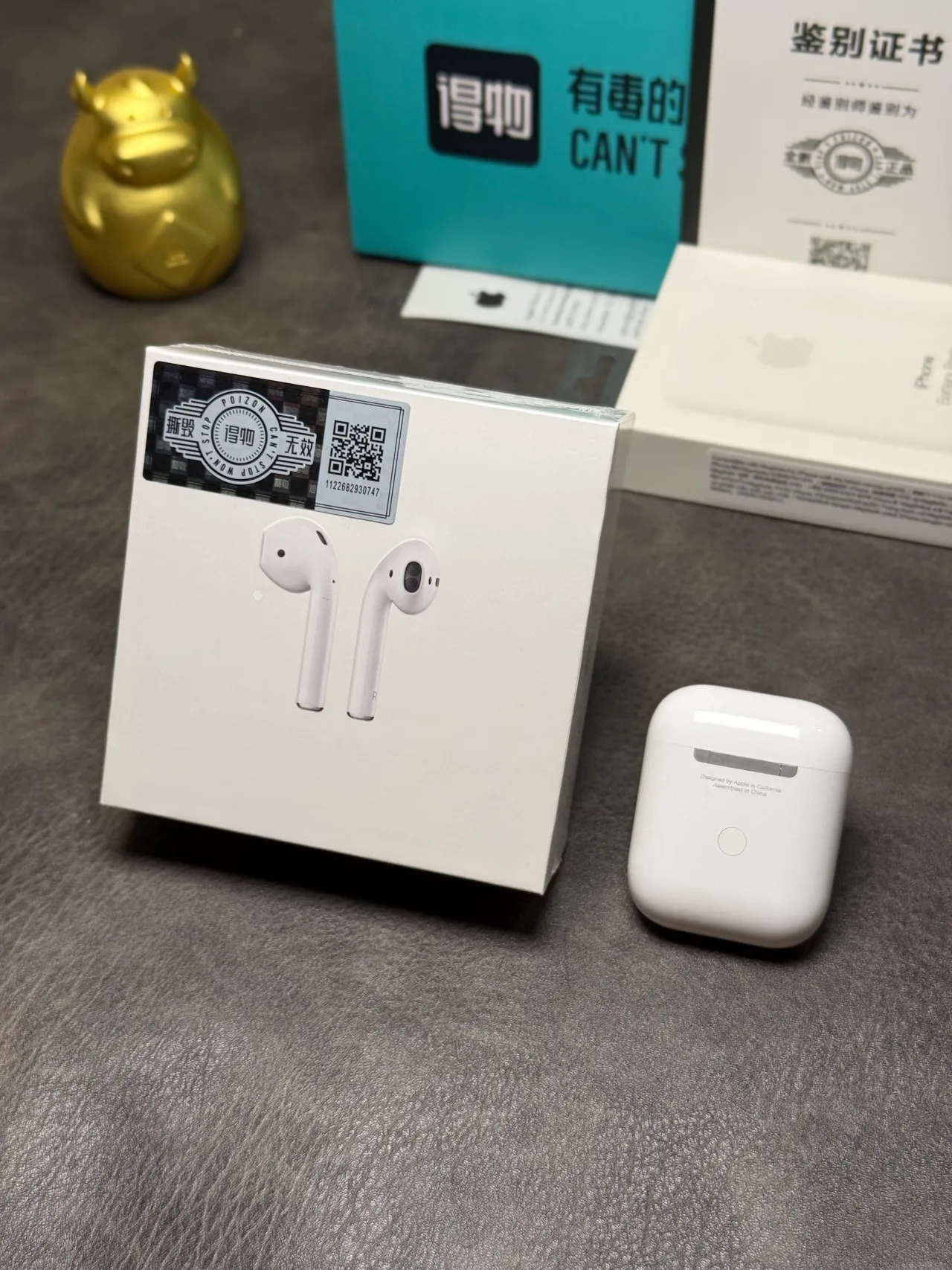 Apple White Stem-Style Open-Fit TWS Earbuds 13