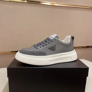 Armani Exchange Gray White Low-Top Platform Sole Lifestyle Sneakers