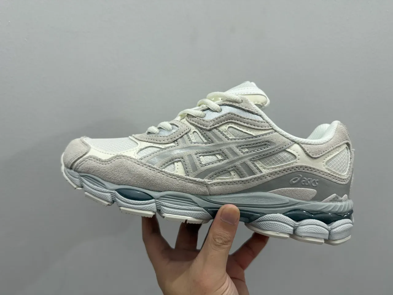 ASICS Blue White Layered Cage Overlay Mesh Ventilation Panels Lifestyle Sneakers 3
