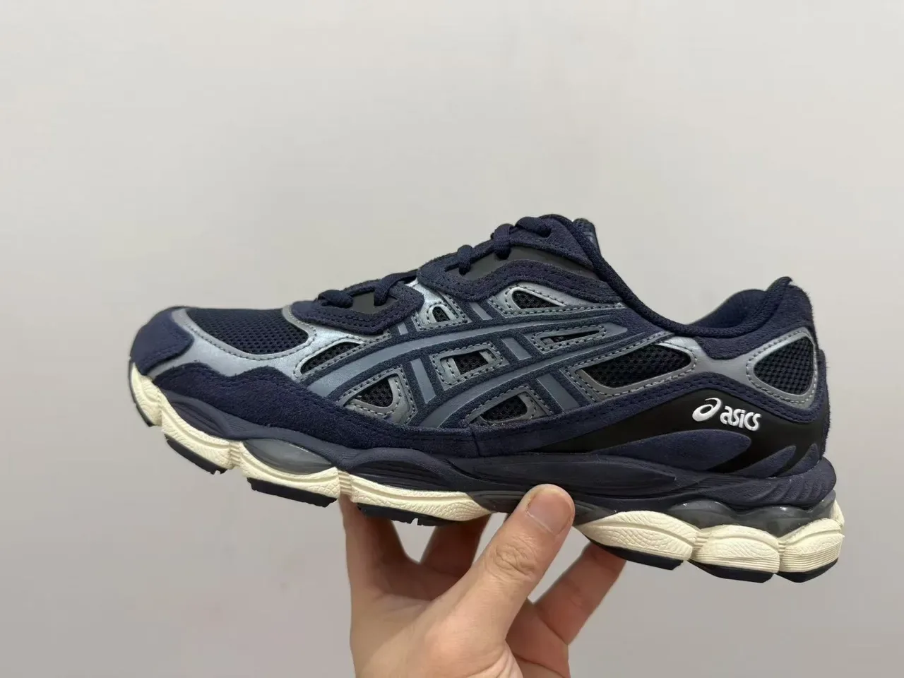 ASICS Blue White Layered Cage Overlay Mesh Ventilation Panels Lifestyle Sneakers 7