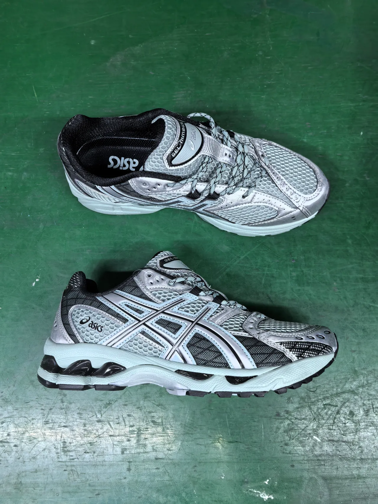 ASICS Gel-Kayano Silver and Black Running Shoes 2