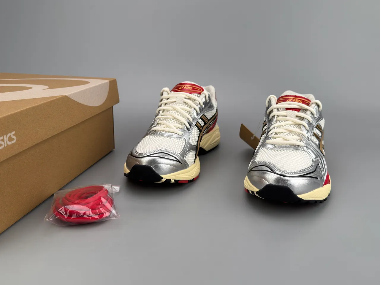ASICS Gel-Kayano Silver White Red Gold Running Shoes 5