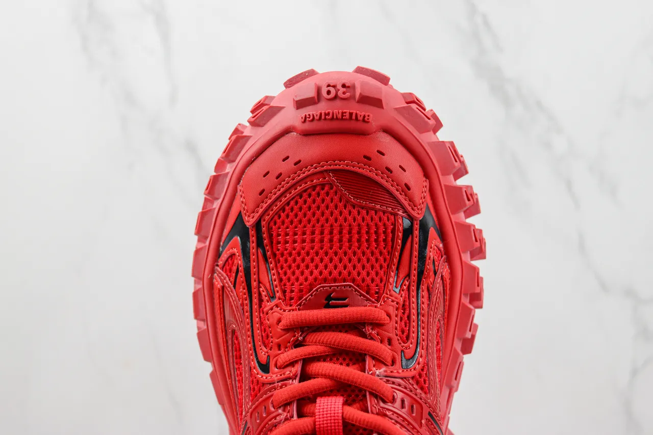 ASICS Red Black Monochromatic Aggressive Lug Sole Running Shoes 6