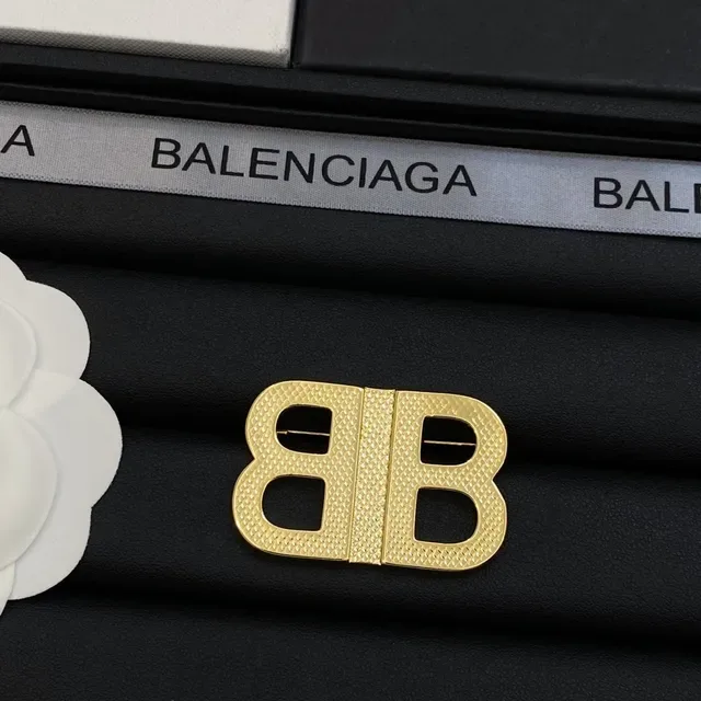 Balenciaga BB Logo Textured Gold-Tone Metal Brooches 4