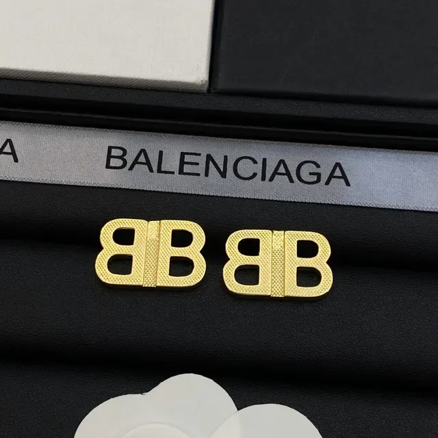 Balenciaga BB Logo Textured Gold-Tone Metal Brooches 5