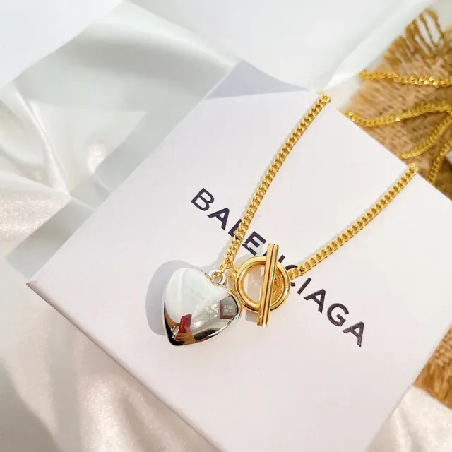 Balenciaga Colar Pingente Coração Ouro Prata Corrente Curb Fecho Toggle 8