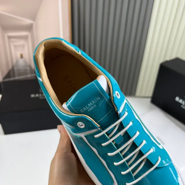 Balenciaga Lifestyle Sneaker Tênis Turquesa e Branco Low-Top 3