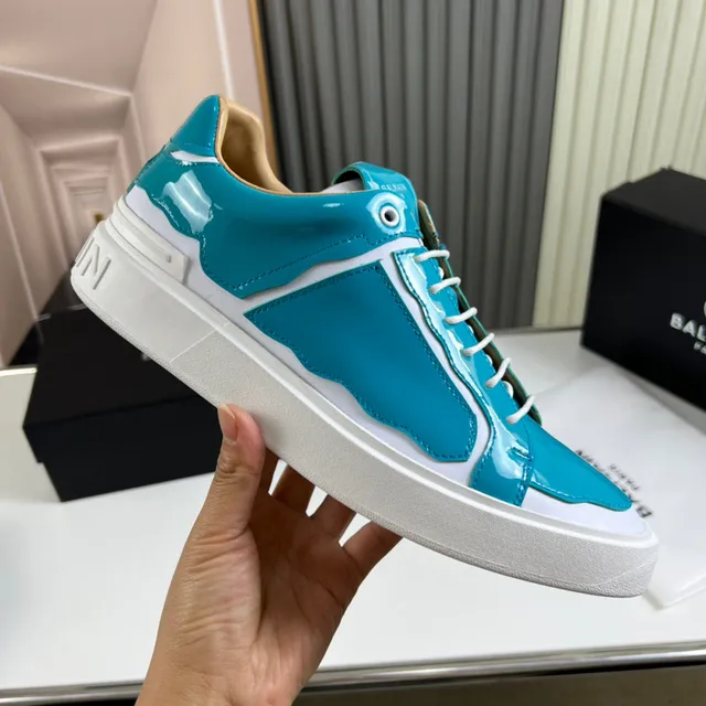 Balenciaga Lifestyle Sneaker Tênis Turquesa e Branco Low-Top 4