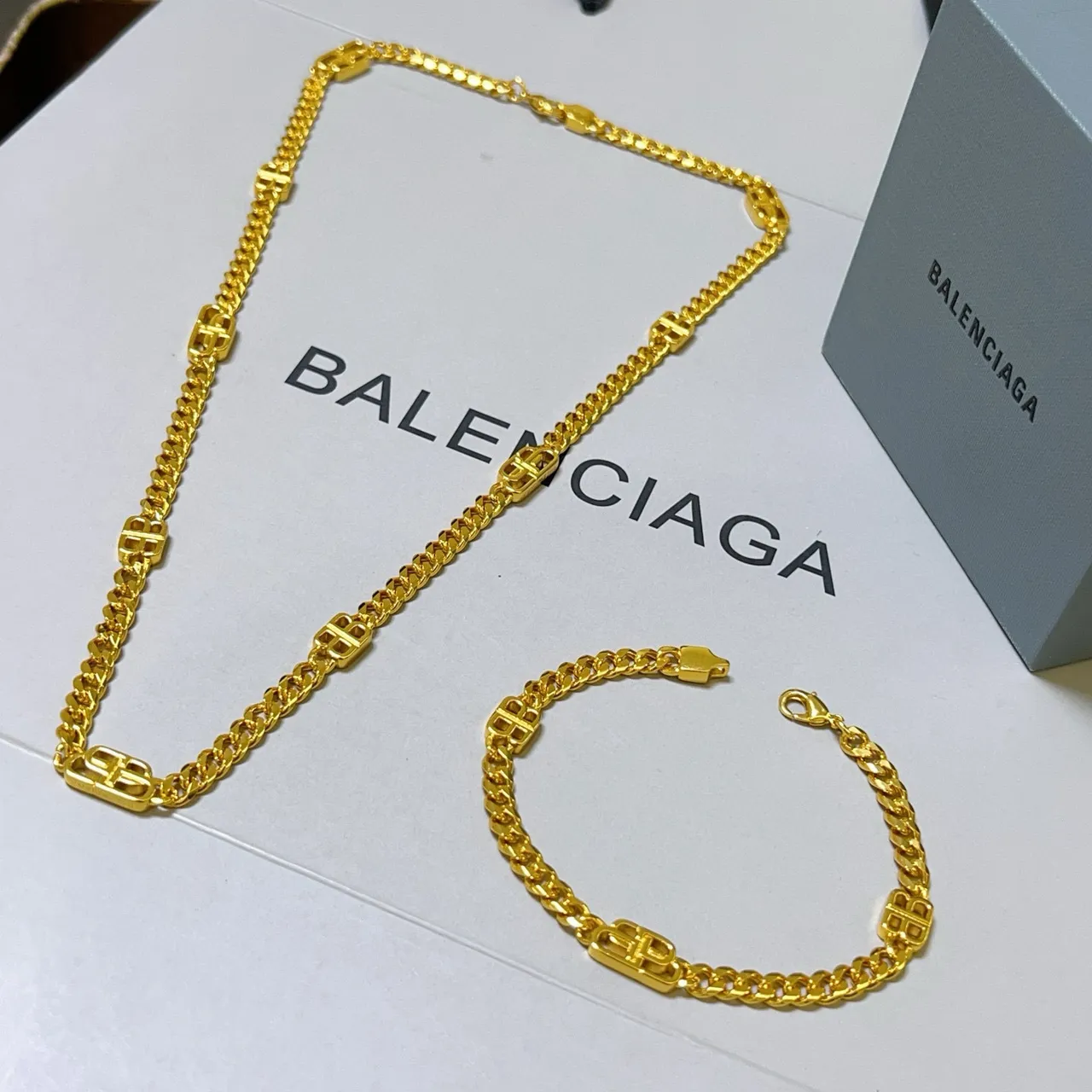 Balenciaga Logo Chain Corrente de Ouro Grossa Motivo Curb Colar 6