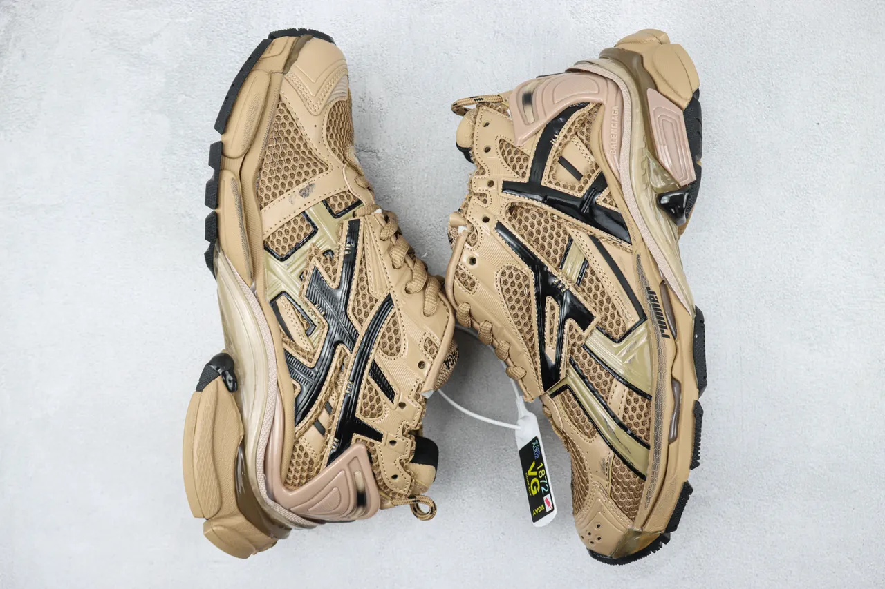 Balenciaga Runner Beige and Black Chunky Sneakers 2