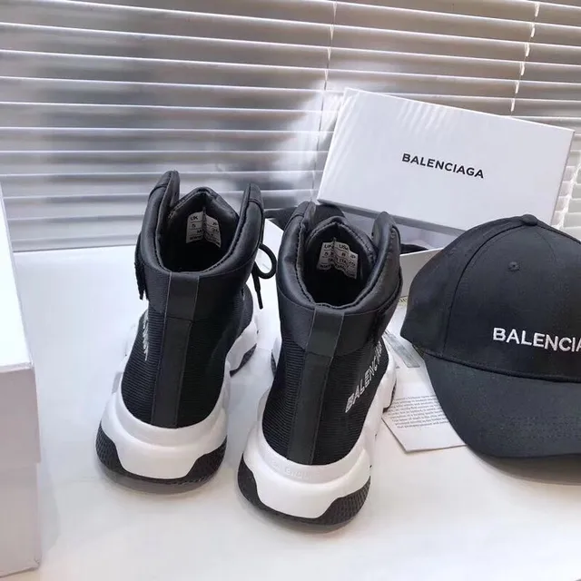 Balenciaga Runner حذاء رياضي أسود وأبيض سميك 3