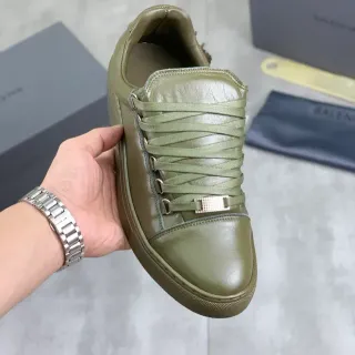 Balenciaga Speed Trainer Zapatillas Lifestyle de Cuero Verde Oliva