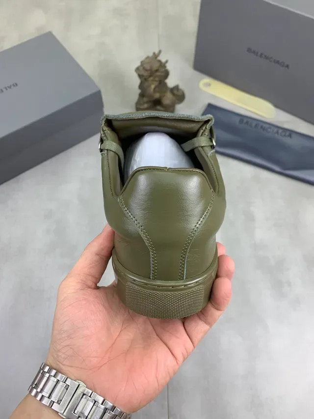 Balenciaga Speed Trainer Tênis Lifestyle de Couro Verde Oliva 3
