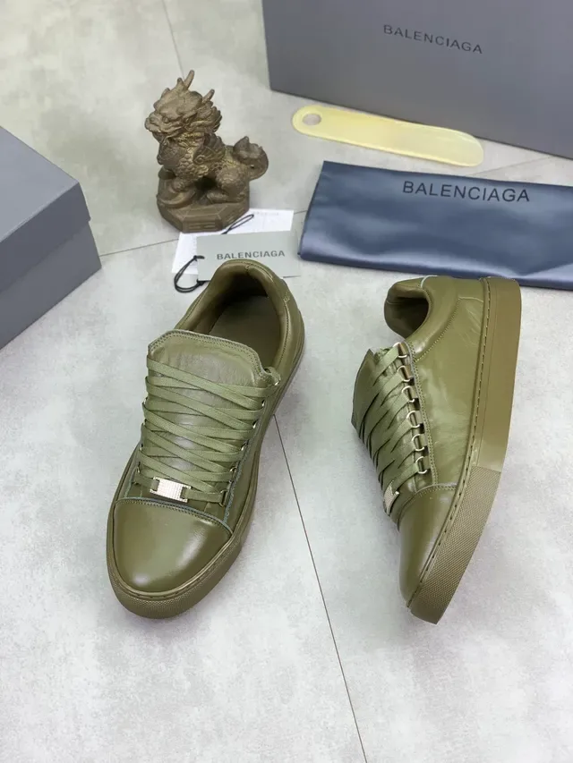 Balenciaga Speed Trainer Tênis Lifestyle de Couro Verde Oliva 5