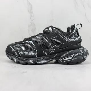 Balenciaga Track أسود أبيض كبيرة الحجم قاعدة فن الخط بأسلوب جرافيتي حذاء ثقيل