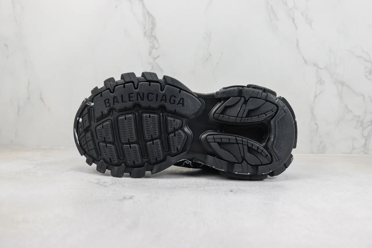Balenciaga Track أسود أبيض كبيرة الحجم قاعدة فن الخط بأسلوب جرافيتي حذاء ثقيل 8
