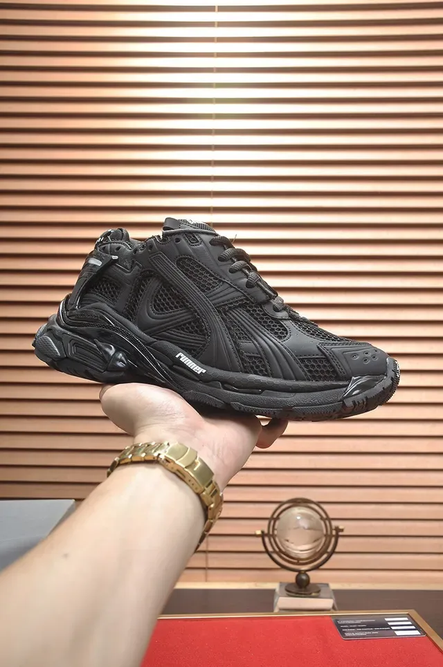 Balenciaga Track Trainer Tênis Chunky Pretos 2