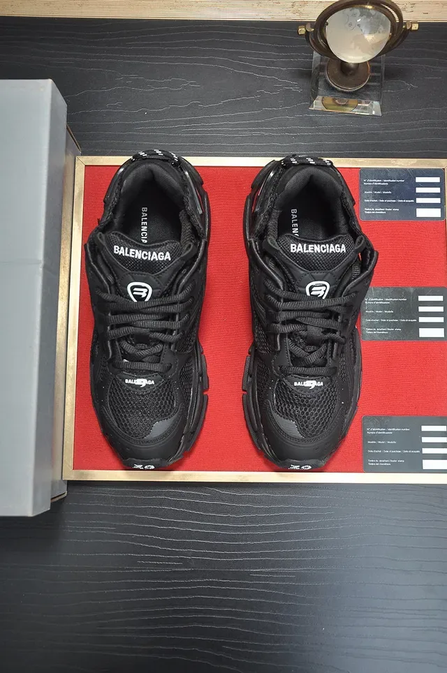 Balenciaga Track Trainer Tênis Chunky Pretos 3