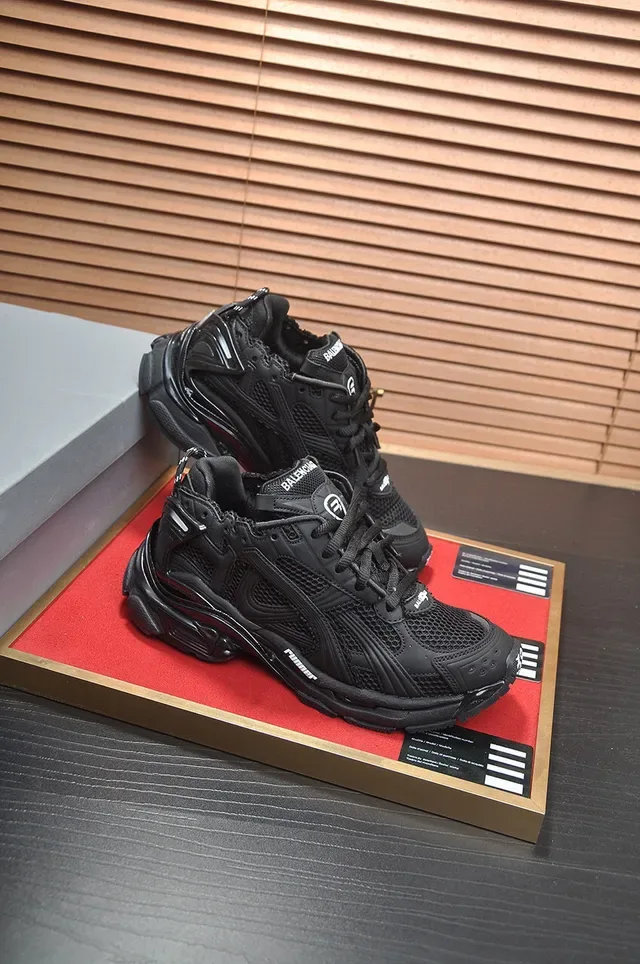 Balenciaga Track Trainer Tênis Chunky Pretos 6