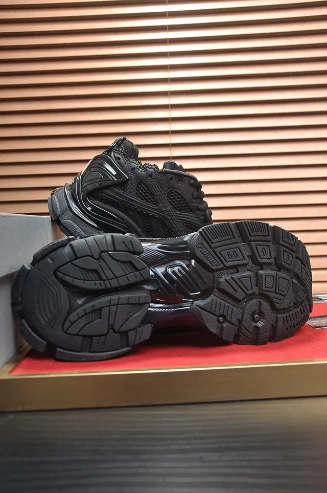 Balenciaga Track Trainer Tênis Chunky Pretos 7