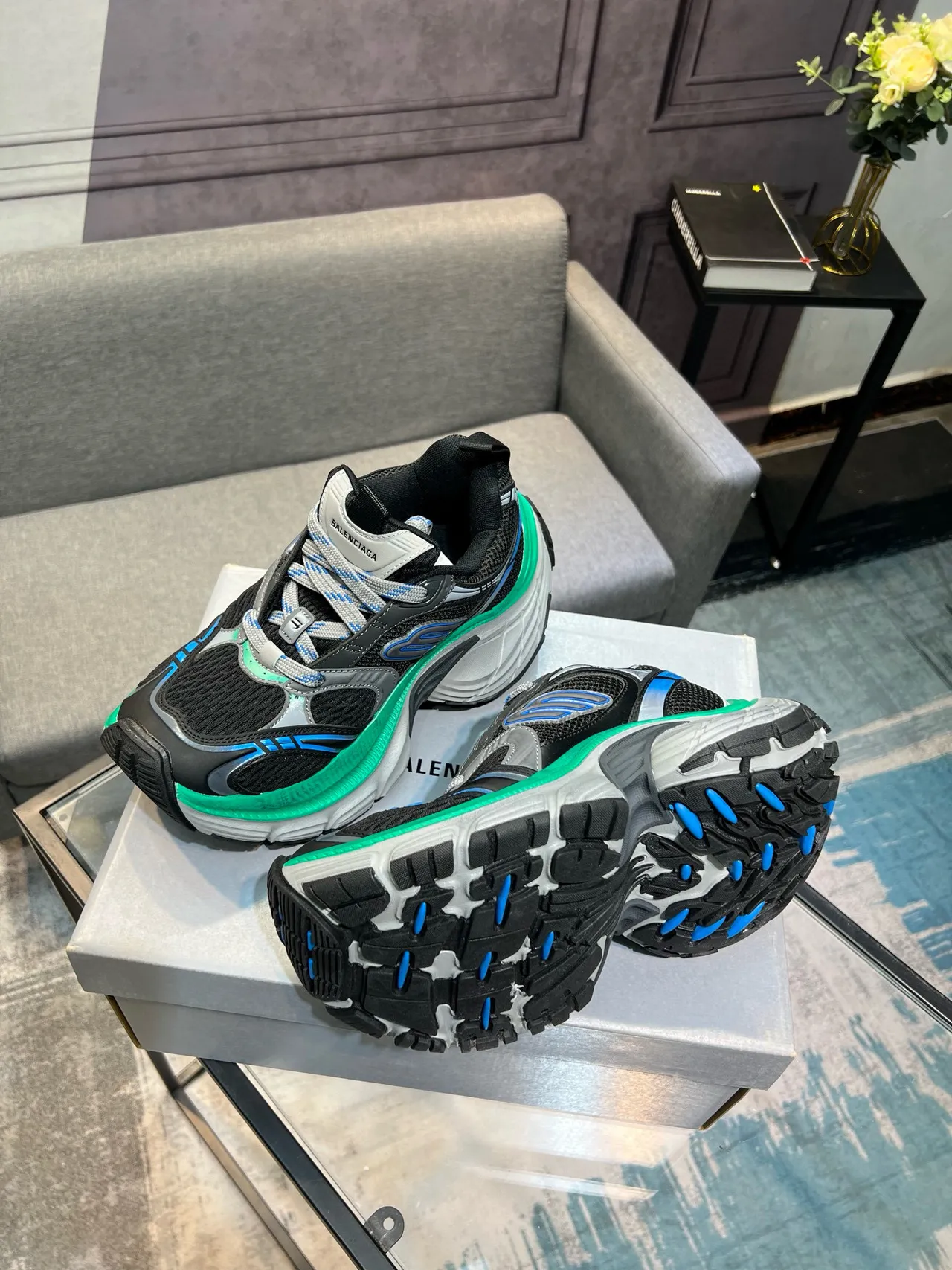 Balenciaga Track Trainer Sneakers Chunky Noir Vert Bleu 4