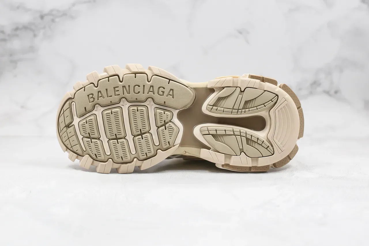 Balenciaga Track Trainer Off-White Beige sneakers chunky 3