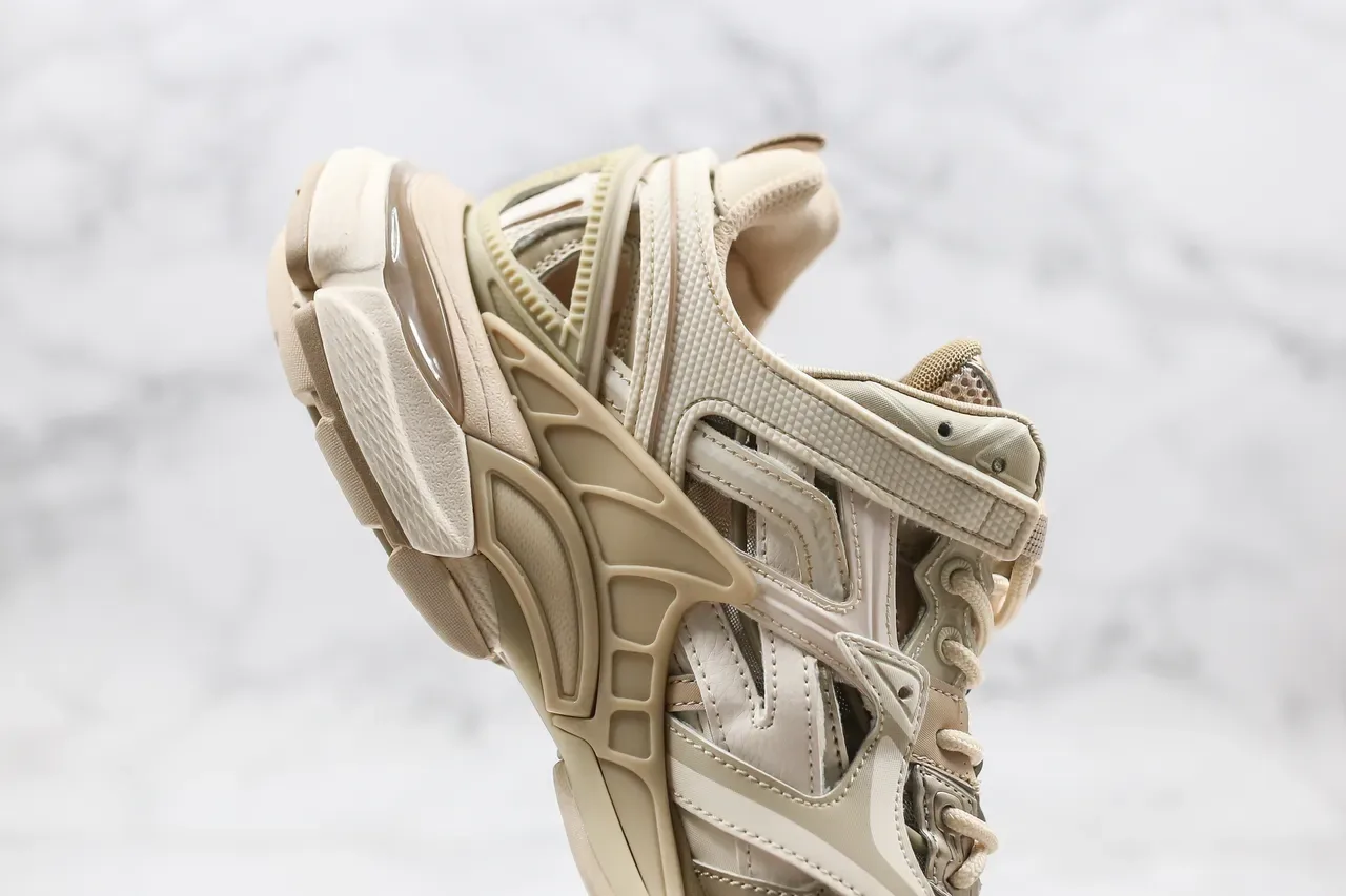 Balenciaga Track Trainer Off-White Beige sneakers chunky 5