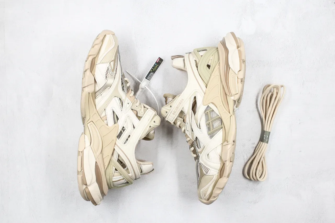 Balenciaga Track Trainer Off-White Beige sneakers chunky 10