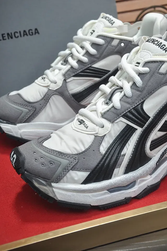 Balenciaga Track Trainer zapatillas chunky blancas grises negras 8
