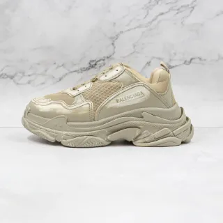 Balenciaga Triple S أحذية رياضية بيج كبيرة الحذوة