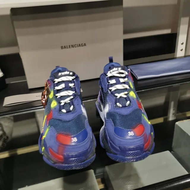 Balenciaga Triple S Multicolor Graffiti Chunky Sneakers 6
