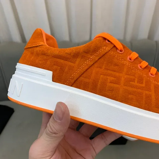 Balmain B-Court Sneakers Lifestyle Orange Daim Monogram 3